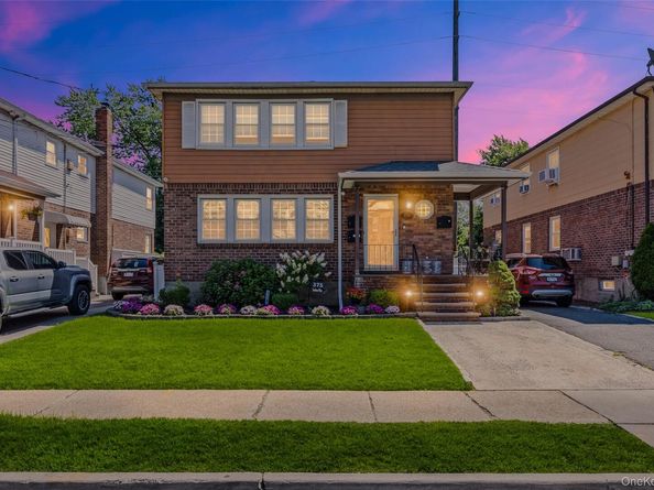 375 Cochran Place, Valley Stream NY 11581