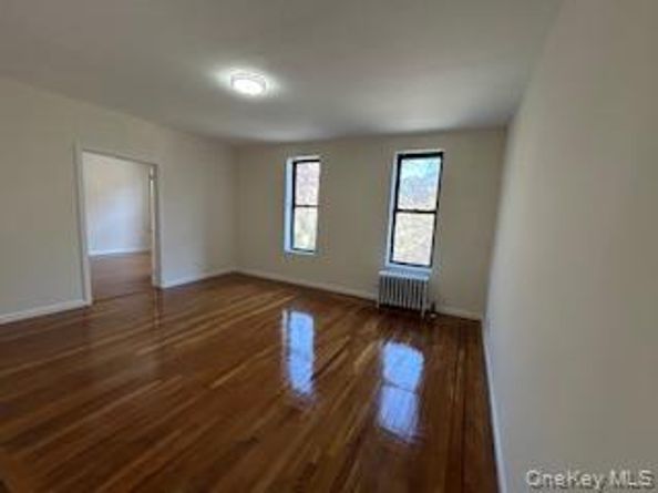 83-52 Talbot Street 3G, Kew Gardens NY 11415
