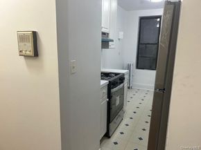 83-52 Talbot Street 3G, Kew Gardens NY 11415