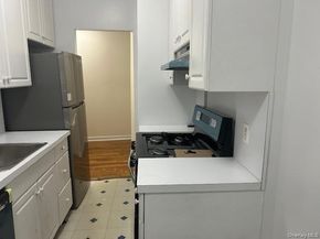 83-52 Talbot Street 3G, Kew Gardens NY 11415