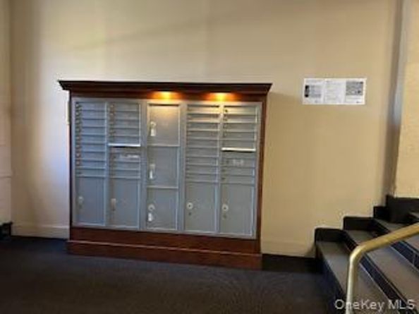 83-52 Talbot Street 3G, Kew Gardens NY 11415
