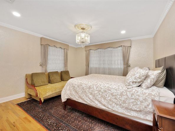 1013 SOUTH END Avenue, Woodmere NY 11598