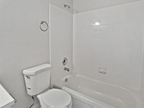 5 Lori Lane, Middle Island NY 11953