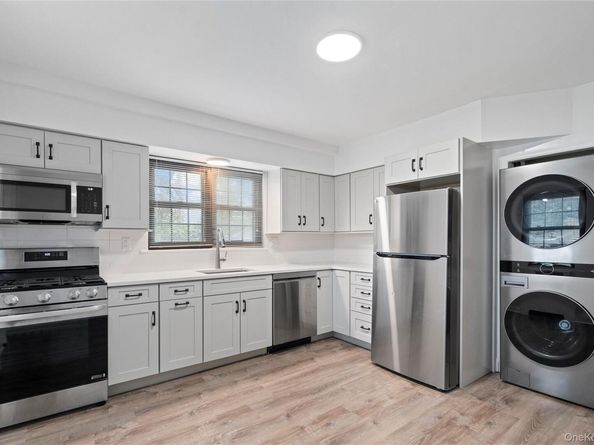 68 Fir Street, Valley Stream NY 11580