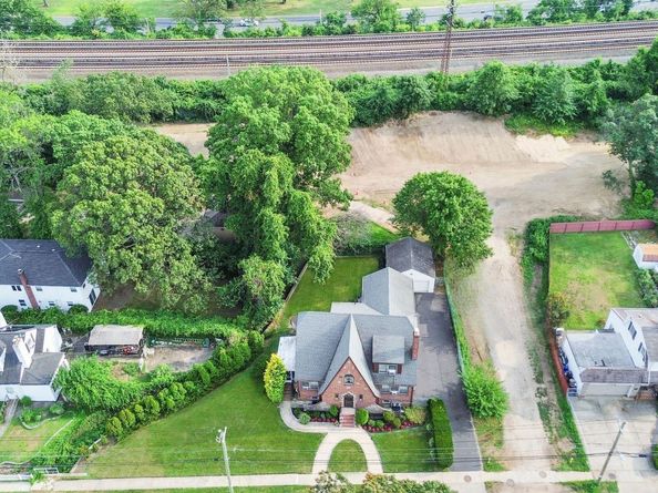 68 Fir Street, Valley Stream NY 11580