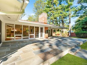 10 Barnaby Lane, Hartsdale NY 10530