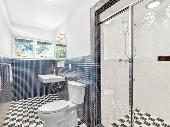 10 Barnaby Lane, Hartsdale NY 10530