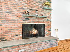 10 Barnaby Lane, Hartsdale NY 10530