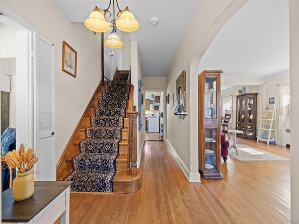 33-09 Parsons Boulevard, Flushing NY 11354