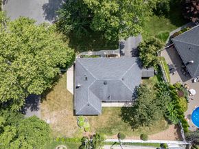13 Pebble Lane, Huntington Station NY 11746