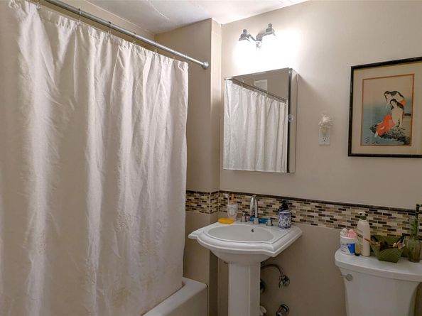 63-33 98 Place 3E, Rego Park NY 11374