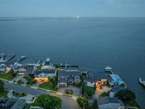 53 Clearwater Avenue, Massapequa NY 11758