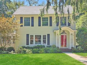 26 Kings Court, Chappaqua NY 10514