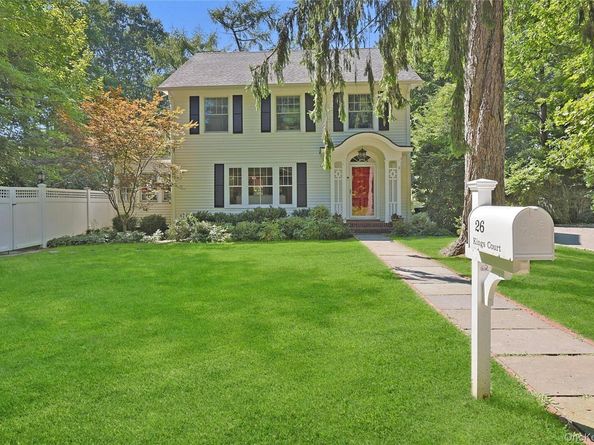 26 Kings Court, Chappaqua NY 10514
