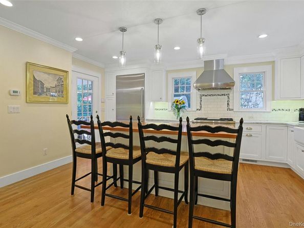 26 Kings Court, Chappaqua NY 10514