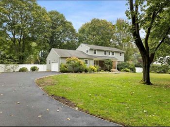 240 Plainview Road