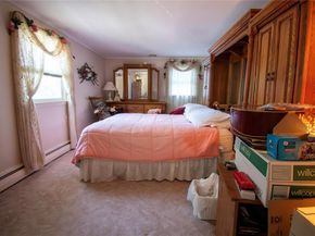 2083 Elm Place, Merrick NY 11566