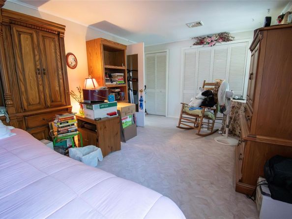 2083 Elm Place, Merrick NY 11566
