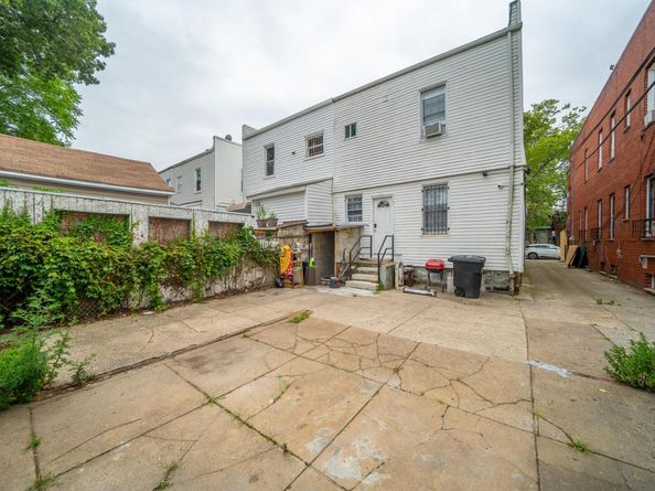 10421 Lefferts Boulevard, Richmond Hill S. NY 11419