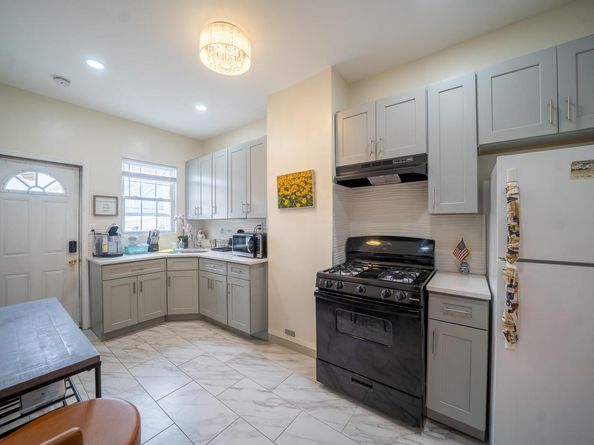 10421 Lefferts Boulevard, Richmond Hill S. NY 11419