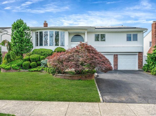 3429 Courtney Place, Baldwin NY 11510