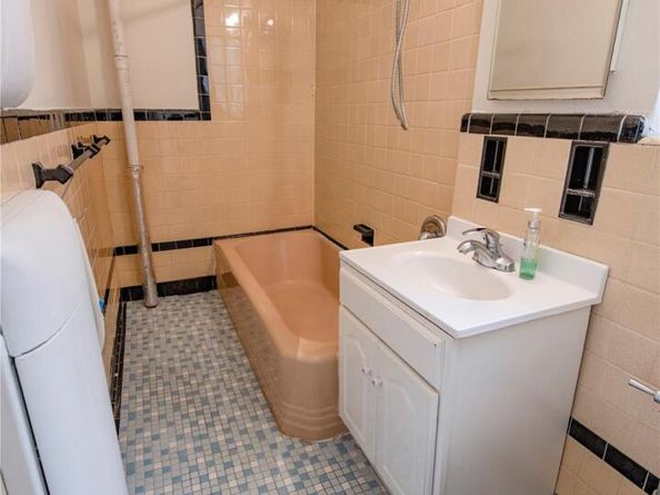 4037 77th Street 5, Elmhurst NY 11373