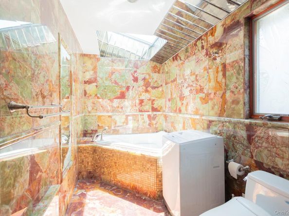 183-19 69th Avenue, Fresh Meadows NY 11366