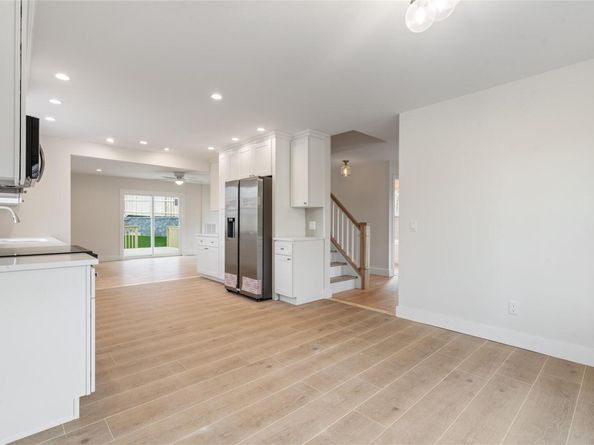 15 Woodhaven Drive, Sound Beach NY 11789