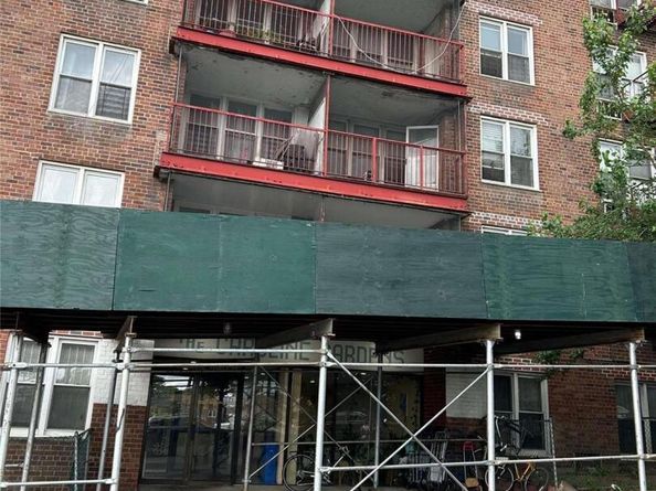 86-16 60 Avenue 1L, Elmhurst NY 11373