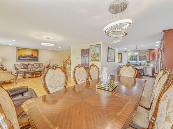1056 North Drive, Merrick NY 11566