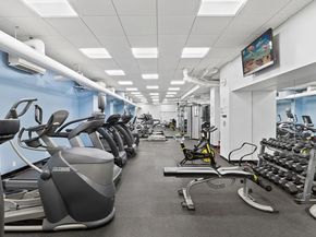 200 East 27th Street 11H, New York NY 10016