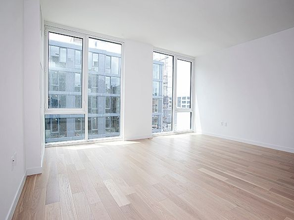 540 West 49th Street 509N, New York NY 10019