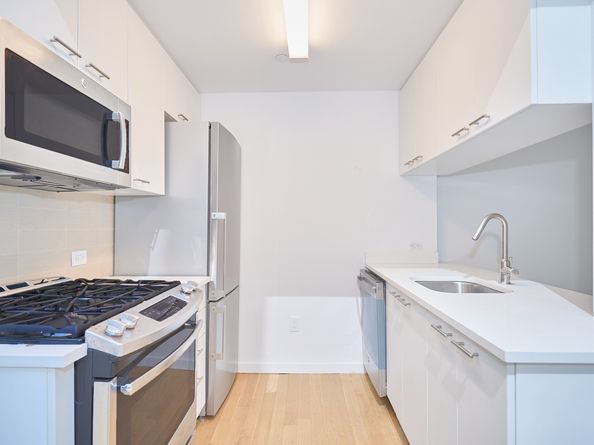 448 West 167th Street 2B, New York NY 10032