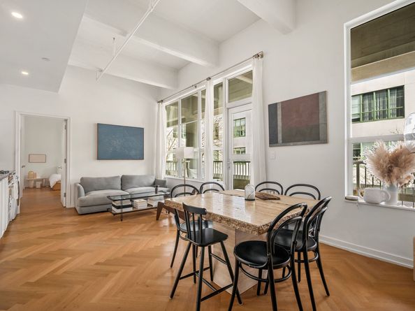 184 Kent Avenue B506, Brooklyn NY 11249