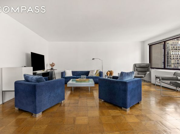 300 East 59th Street 705, New York NY 10022