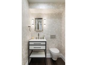 700 Park Avenue 11C, New York NY 10021