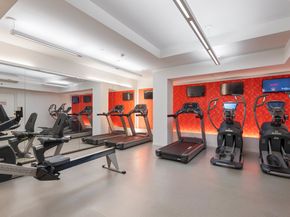 700 Park Avenue 11C, New York NY 10021