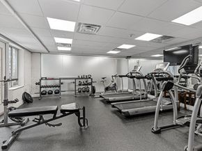 47-05 5th Street 102, Queens NY 11101