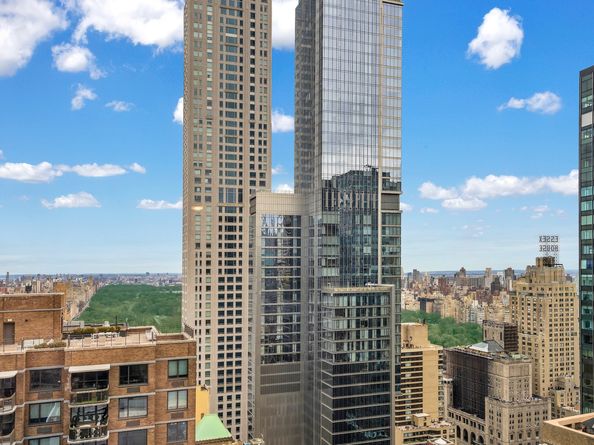 230 West 56th Street 54F, New York NY 10019