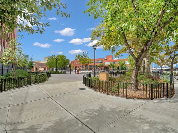 60 Summit Street, Brooklyn NY 11231