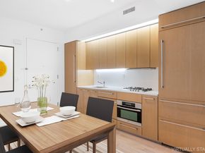 340 East 23rd Street 5F, New York NY 10010