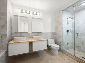 50 West 15th Street 2D, New York NY 10011