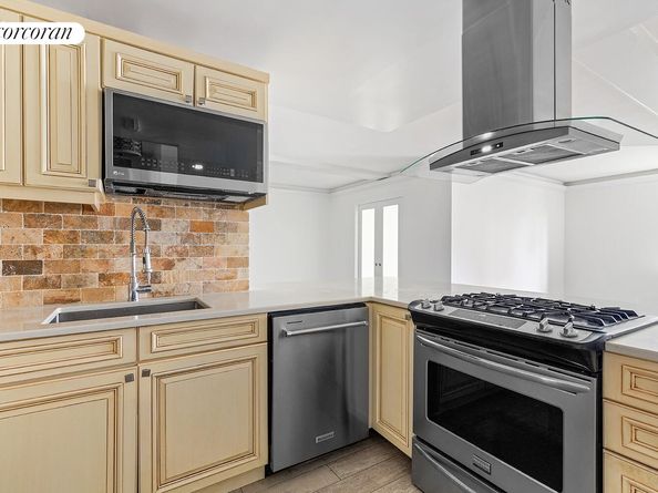300 Rector Place 8ML, New York NY 10280