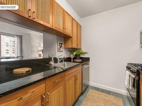 20 River Terrace 23C, New York NY 10282