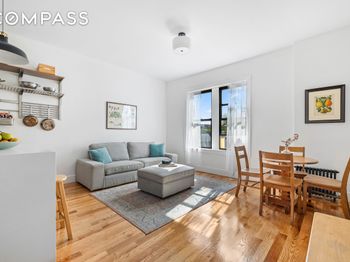 839 East 19th Street