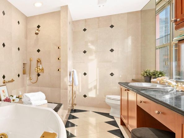 71 Park Avenue 12A, New York NY 10016