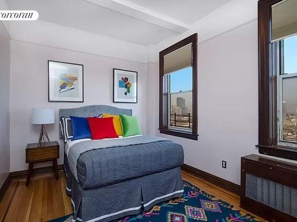 41 Eastern Parkway 12E, Brooklyn NY 11238