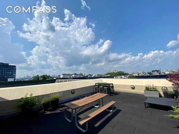 318 Knickerbocker Avenue 3D, Brooklyn NY 11237