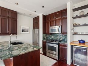 7 Essex Street 8A, New York NY 10002