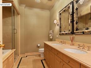 515 Park Avenue 4B, New York NY 10022